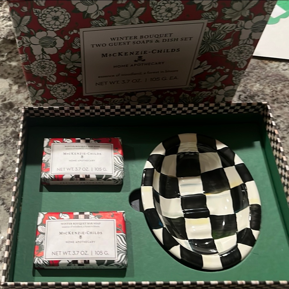 MacKenzie-Childs Winter Bouquet Soap and Dish Set - Black and White